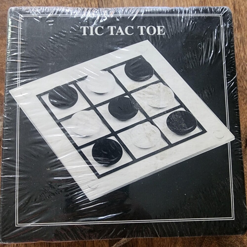 Reader's Digest Tic Tac Tongue Glass Tic Tac Toe Board Game 2 Players New Set